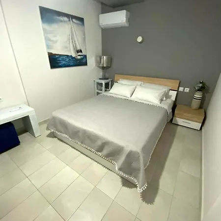 Lux In A Box, Apartments In The Center Nea Kallikrateia Extérieur photo