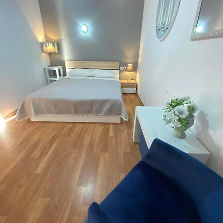 Lux In A Box, Apartments In The Center Nea Kallikrateia Extérieur photo