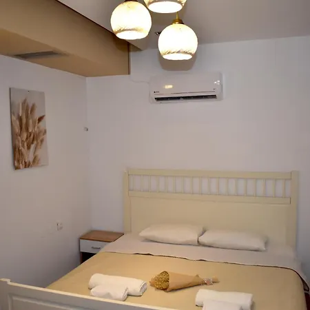 Lux In A Box, Apartments In The Center Nea Kallikrateia Extérieur photo